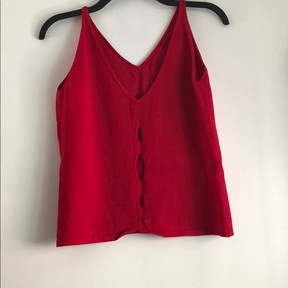 Red top - Picture 2 of 2